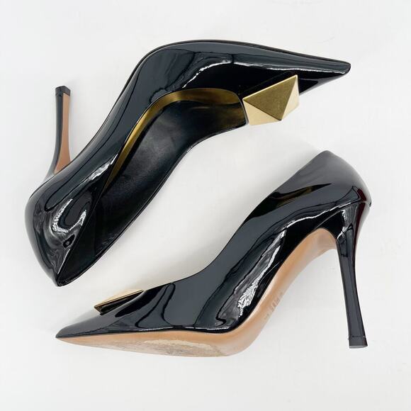 Valentino Garavani Black Patent Leather One Stud Pointed Toe Pump Heel EU 37 - Picture 6 of 14